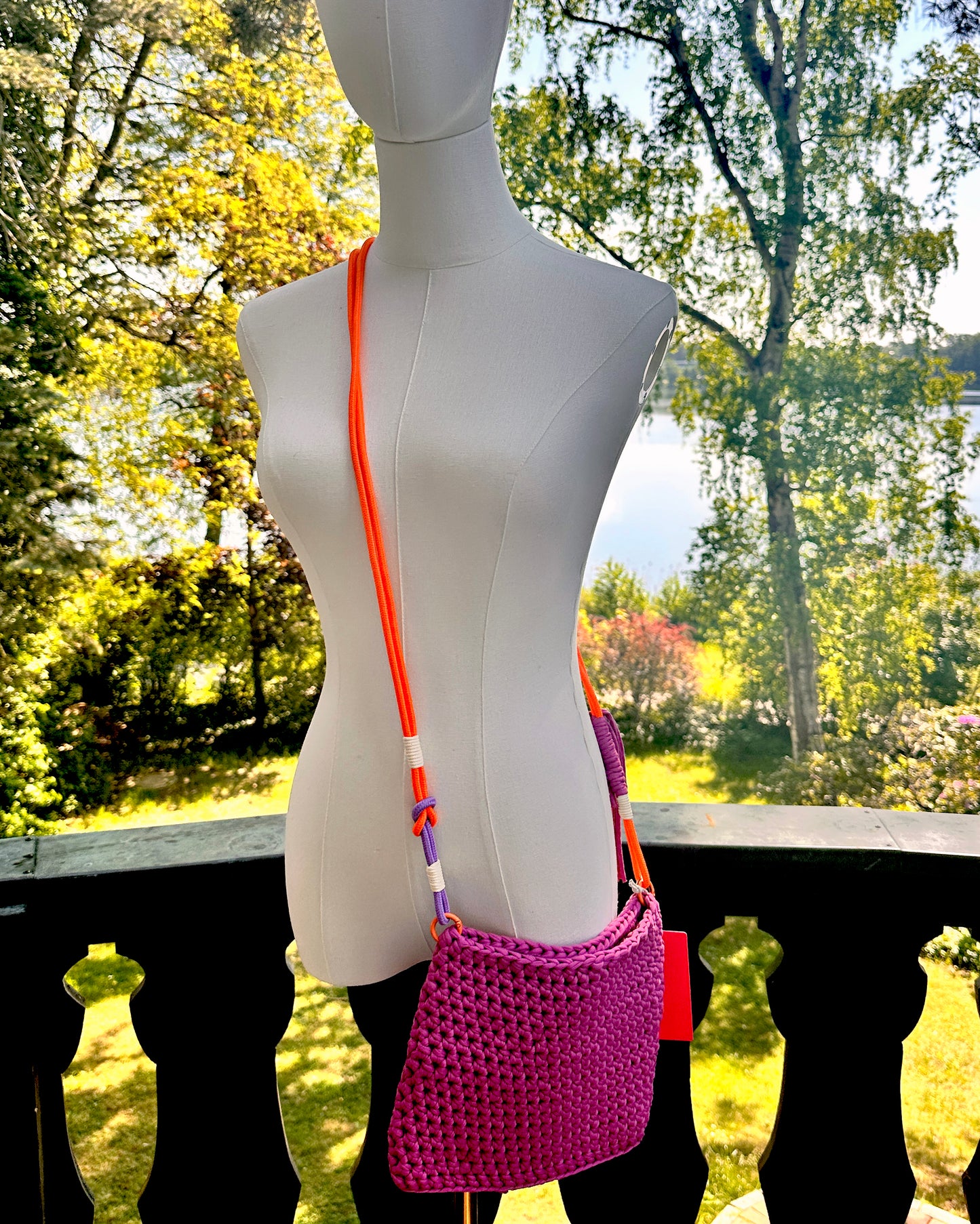 HOOK #045 – Magenta Flash