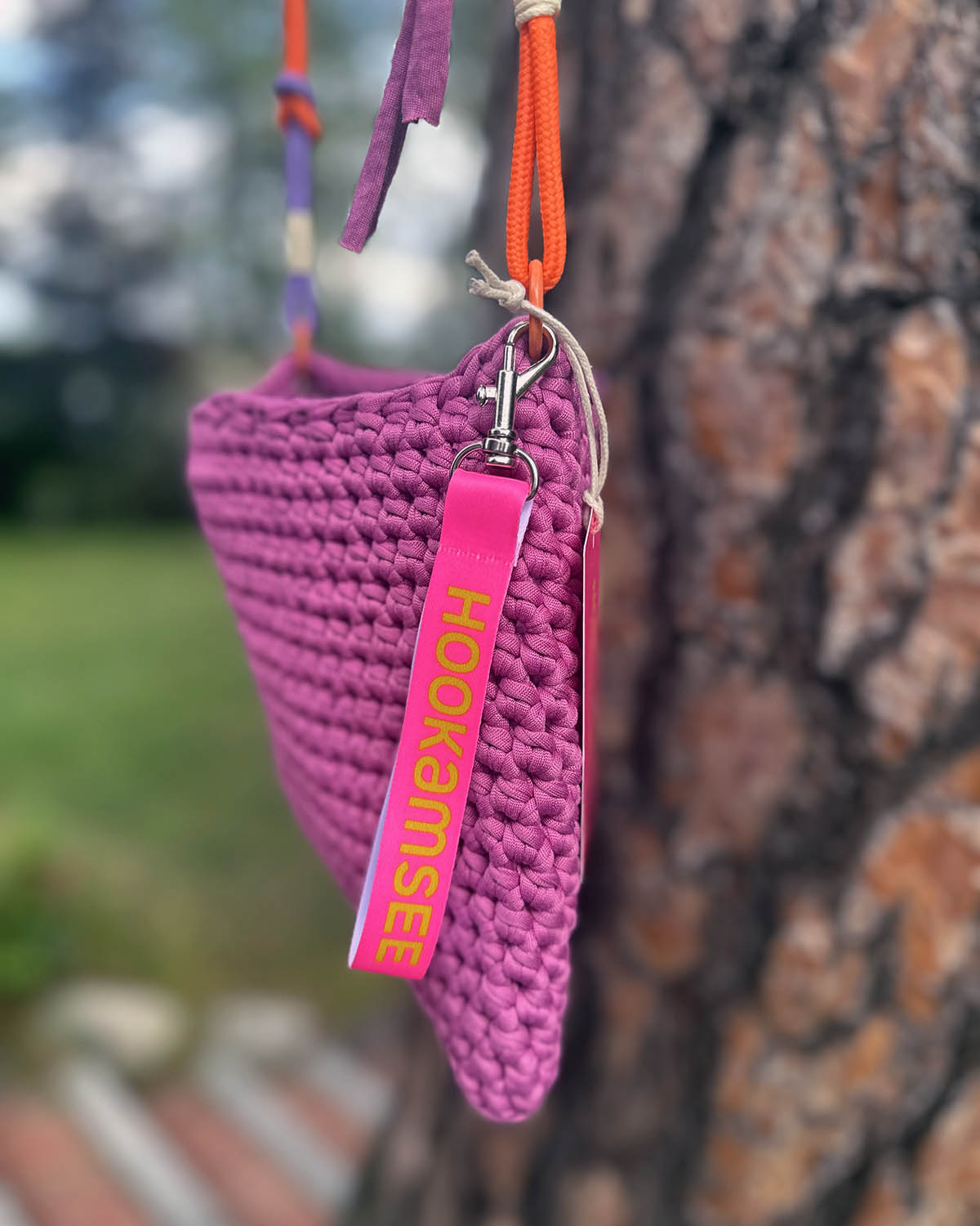 HOOK #060 – Neon Berry
