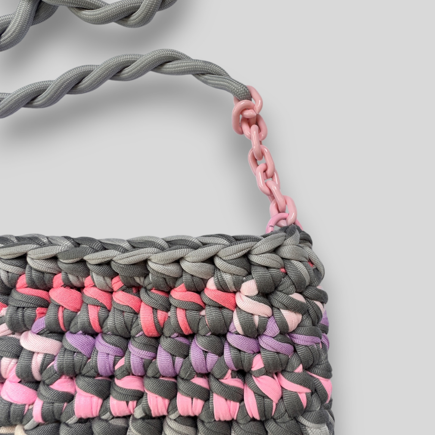 Häkeltasche Damen Crossbody – kleine Tasche Soft Rebel #074