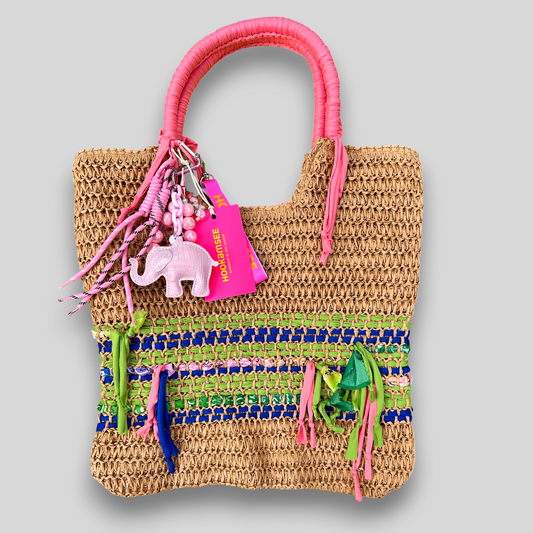 HOOK #094 – Pink Elephant (Maisbast)