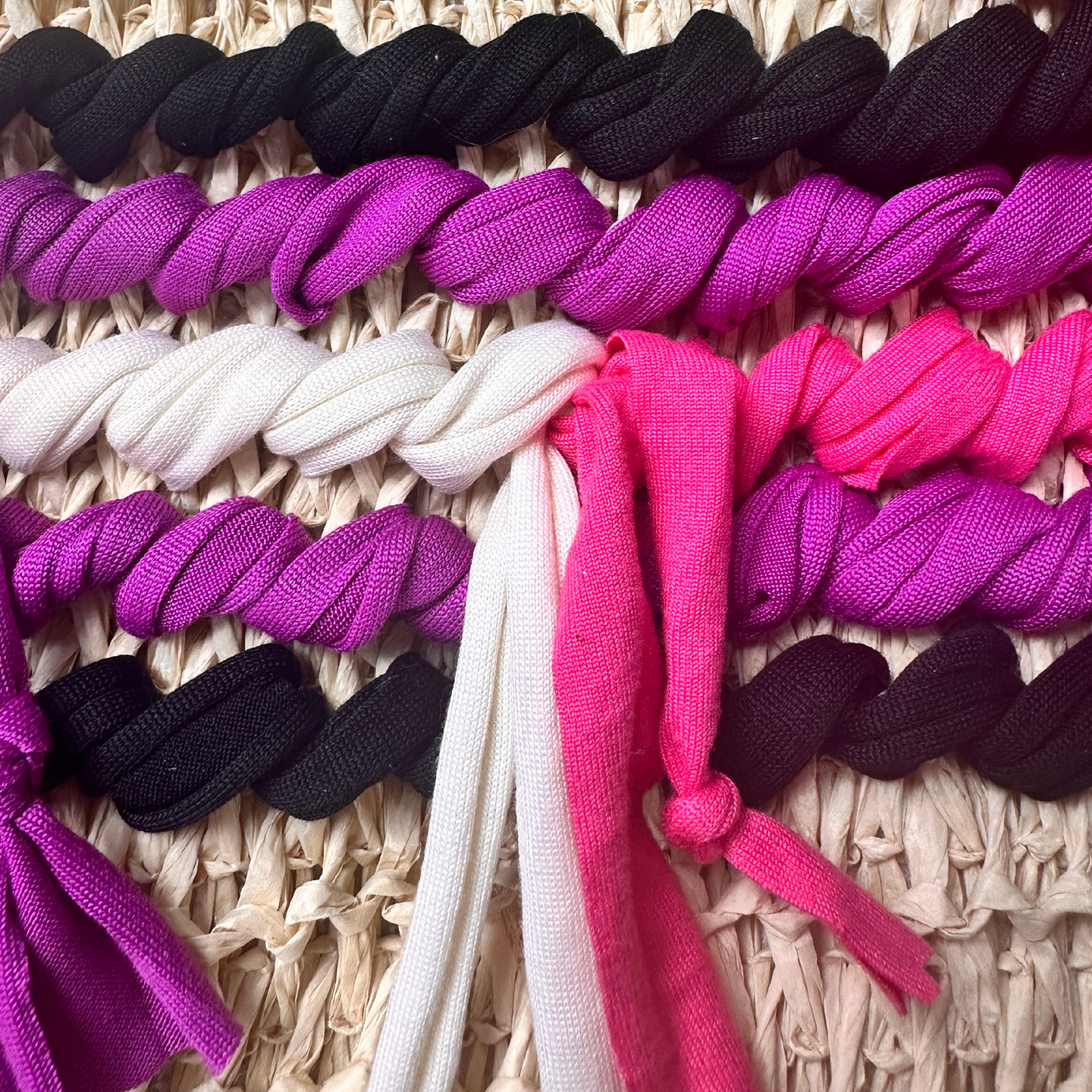 HOOK #098 – Pink Parade