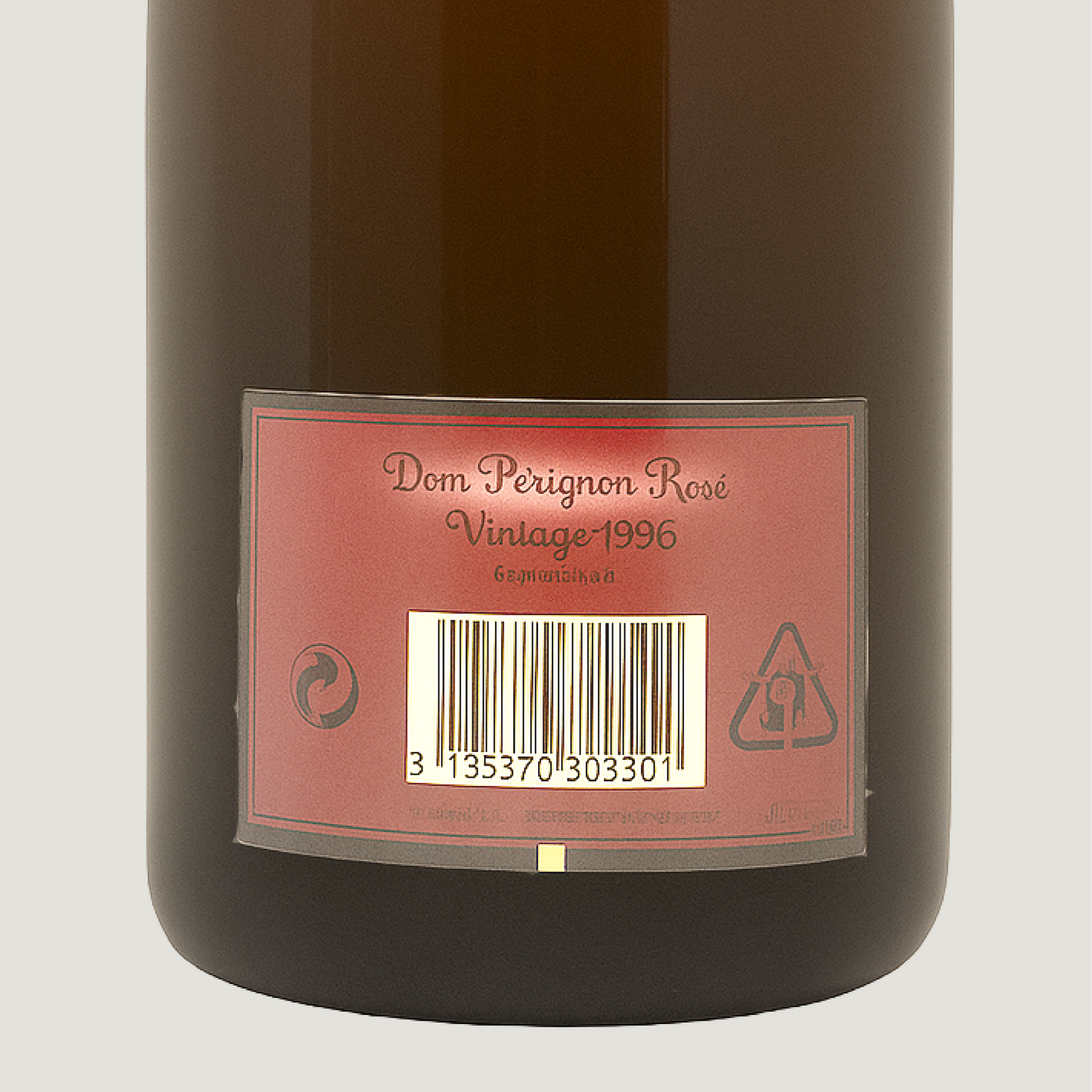 Rückseitenetikett des Dom Pérignon Rosé Vintage 1996 – mit Barcode und weiteren Herstellerangaben.