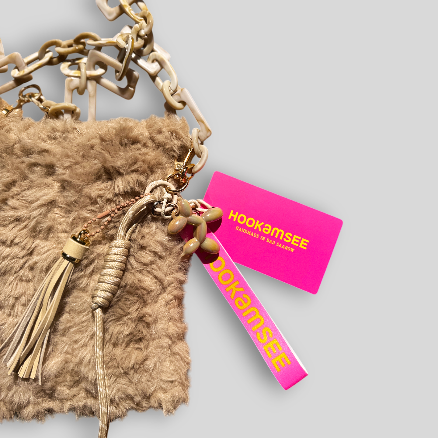 HOOK #108 – Soft Beige Charm (Kunstfell)