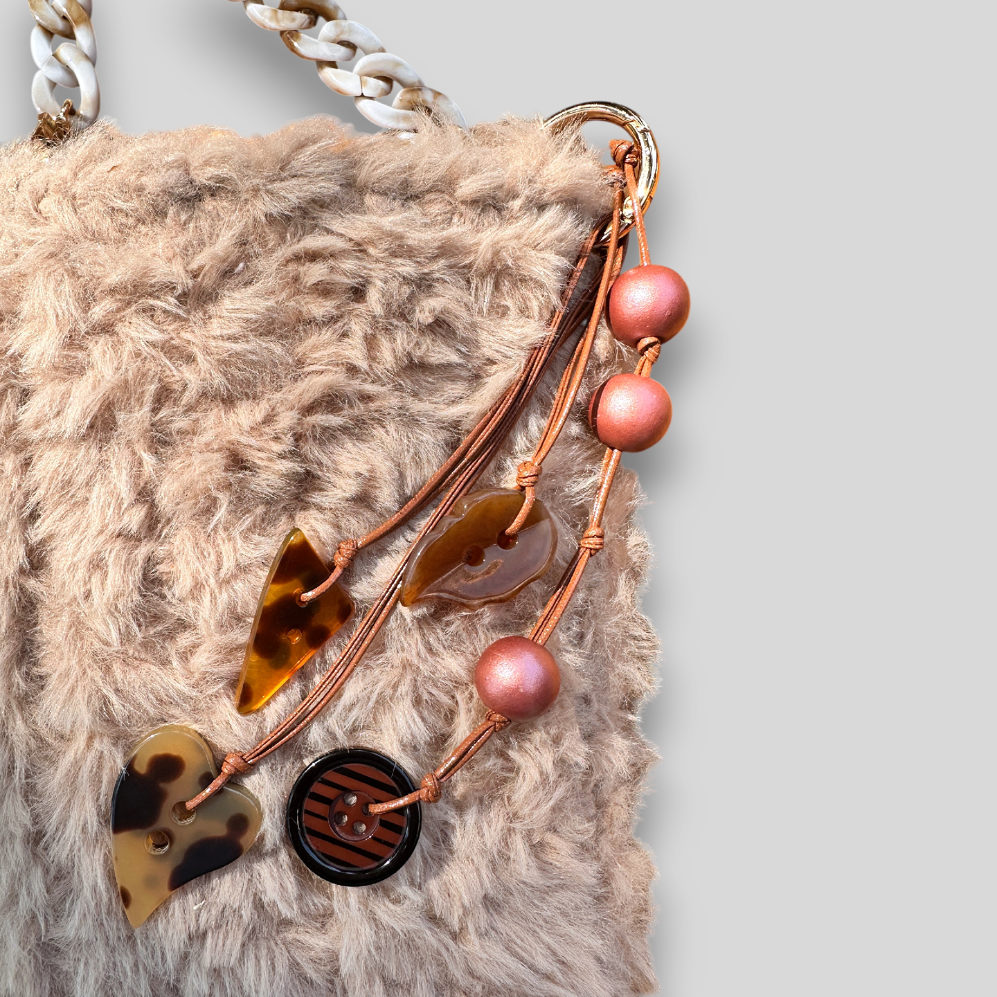 HOOK #111 – Soft Statement (Kunstfell)