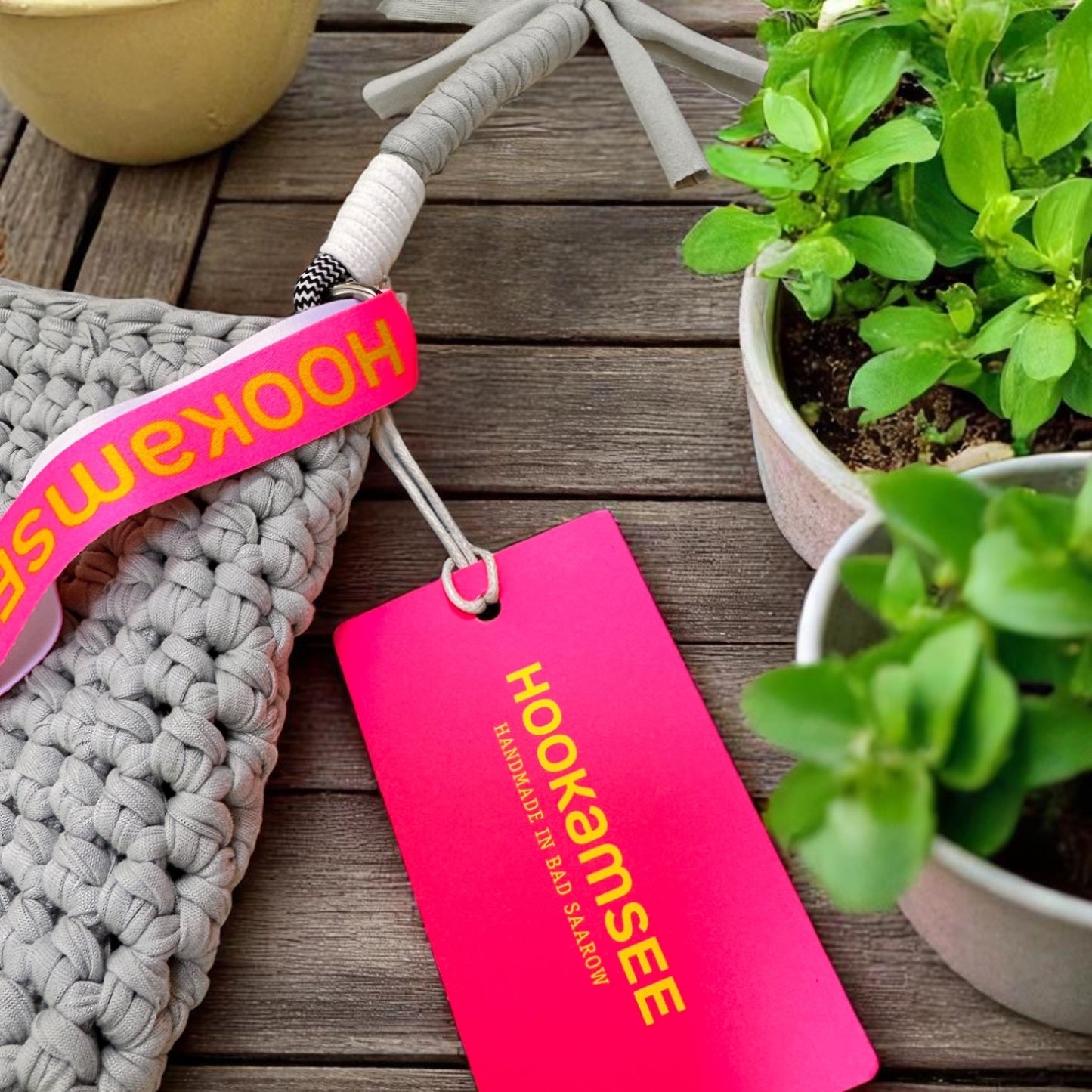 HOOK #025 – Cool Coral
