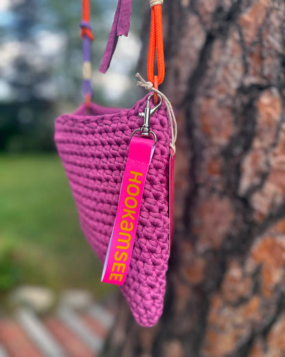 HOOK #060 – Neon Berry
