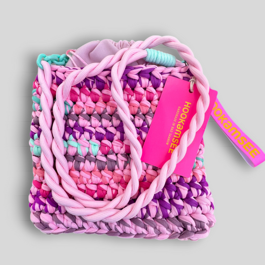 HOOK #075 – Pink Confetti