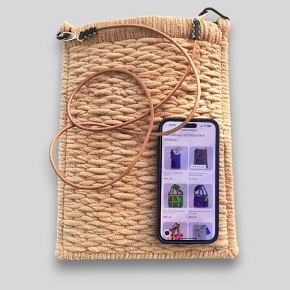 HOOK #119 – Urban Beige Statement (Samtgarn mit Canvas-Technik)