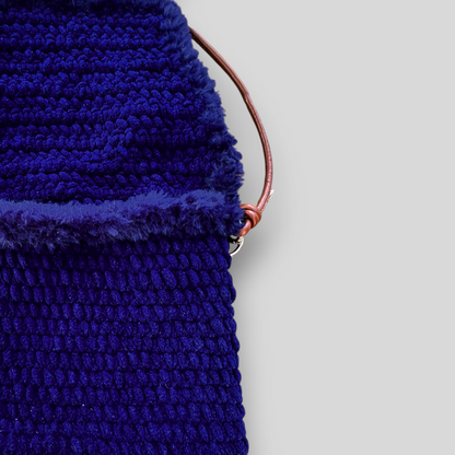 HOOK #124 – Velvet Edge (Samtgarn mit Kunstfellkante)