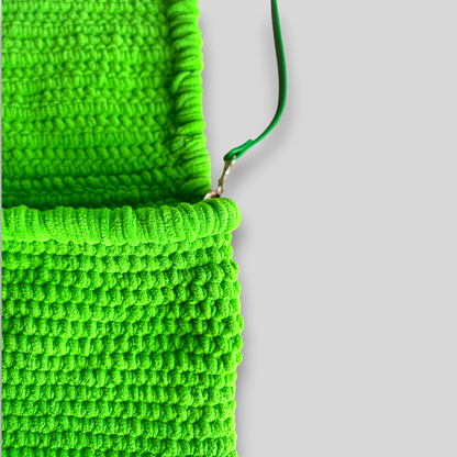 HOOK #128 – Green Spirit (Samtgarn)