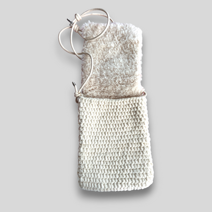 HOOK #129 – Soft Cream (Samtgarn mit Kunstfell)