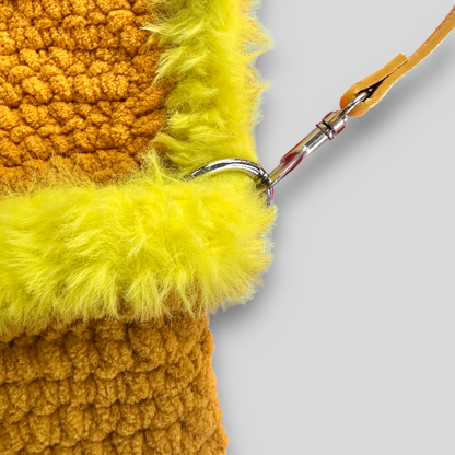 HOOK #139 – Yellow Vibes (Samtgarn mit Kunstfell)