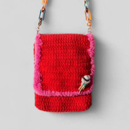 HOOK #143 – Red Rebel (Samtgarn mit Kunstfell)