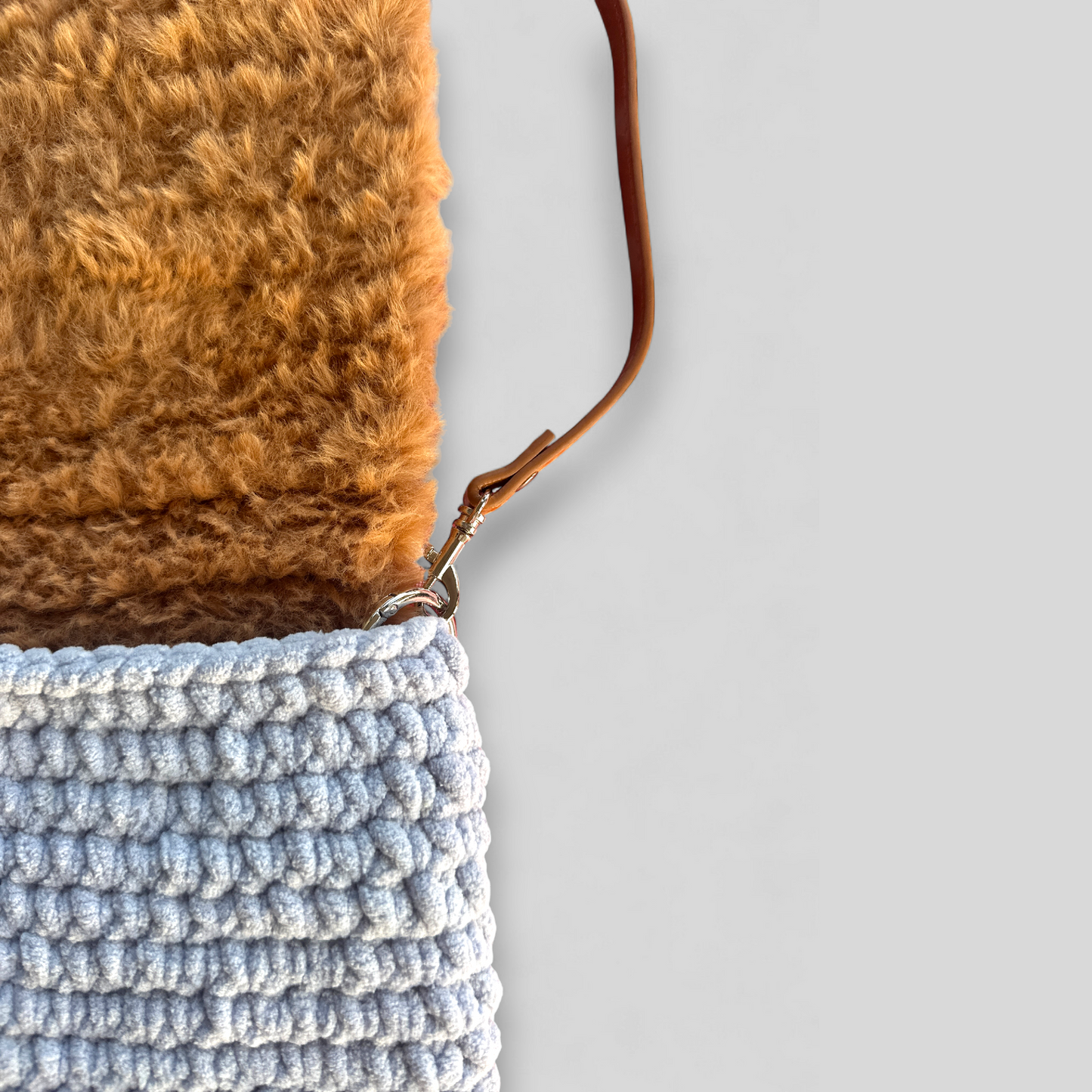 HOOK #144 – Cozy Mood (Samtgarn mit Kunstfell)