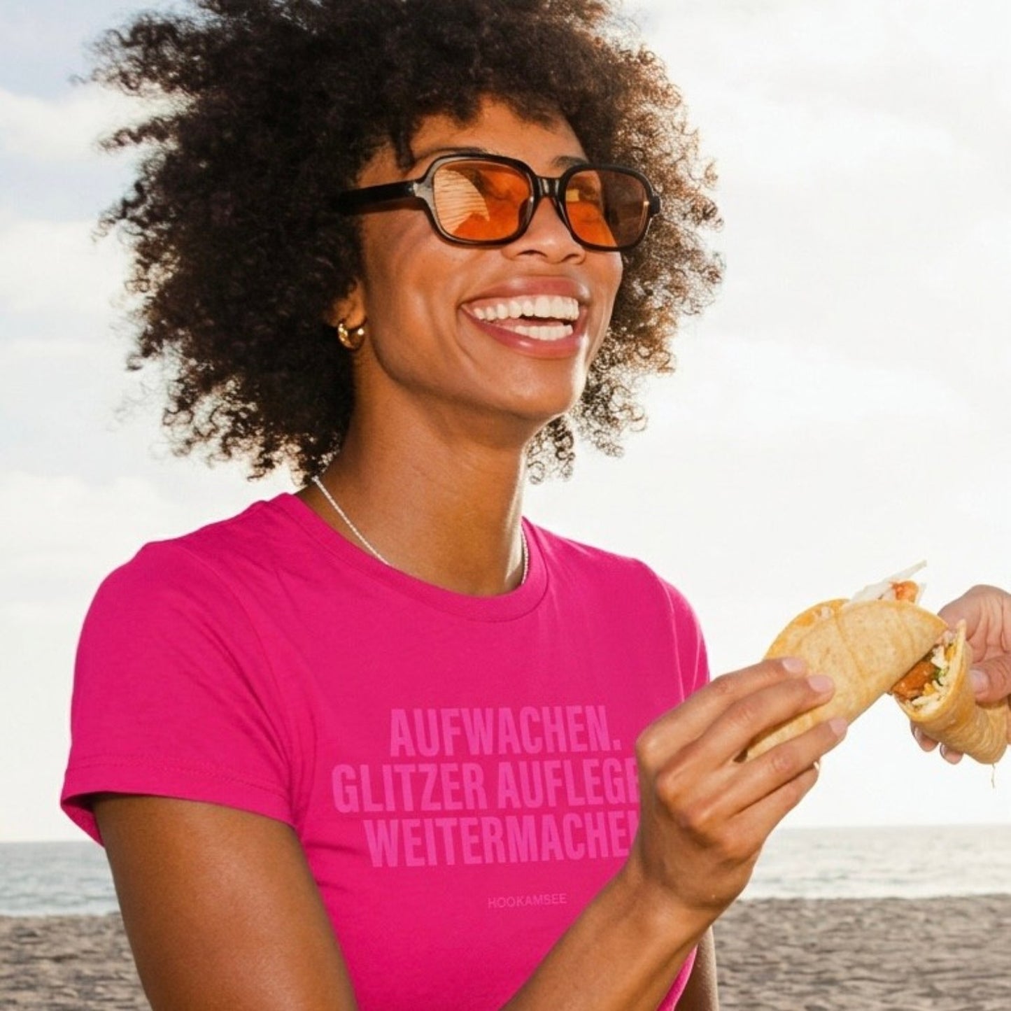 Shirt "Aufwachen. Glitzer auflegen. Weitermachen."