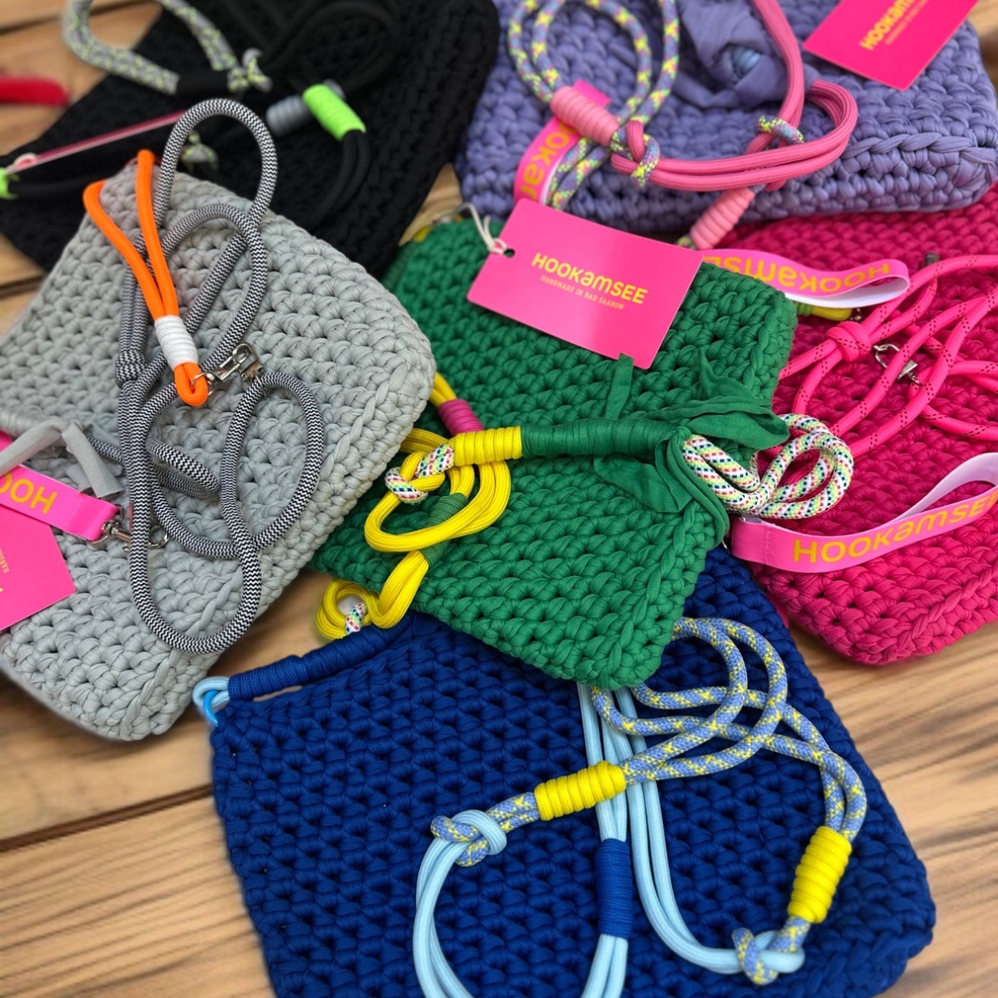 HOOK #032 – Pink Pulse