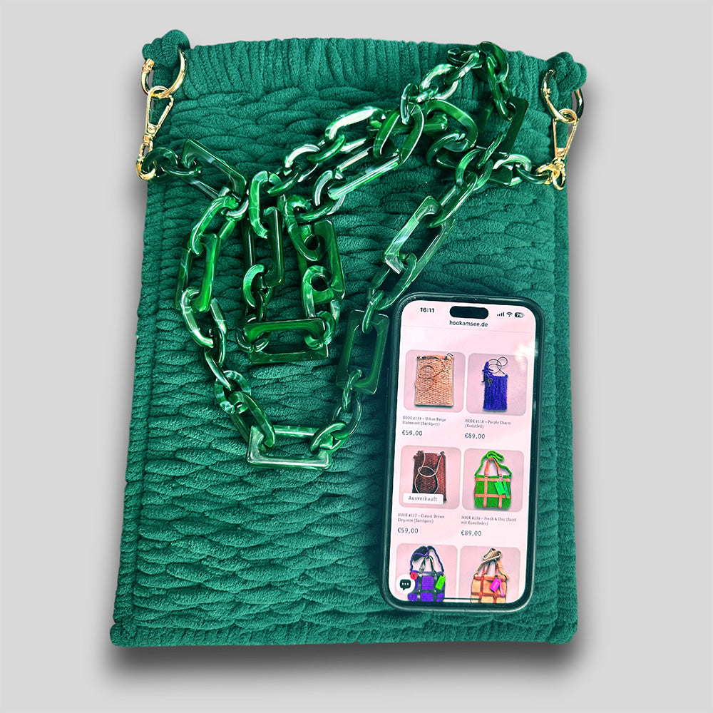 Handgemachte Gitterstruktur Tasche Racing Green #120 aus Samtgarn
